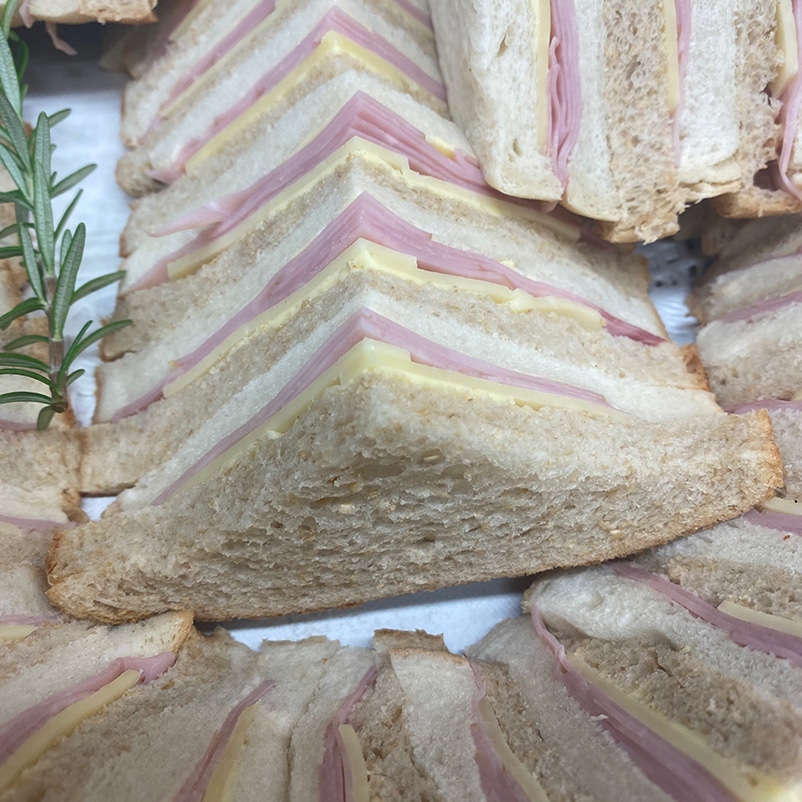 freshly prepared gourmet sandwiches - standard-swiss-gourmet_2
