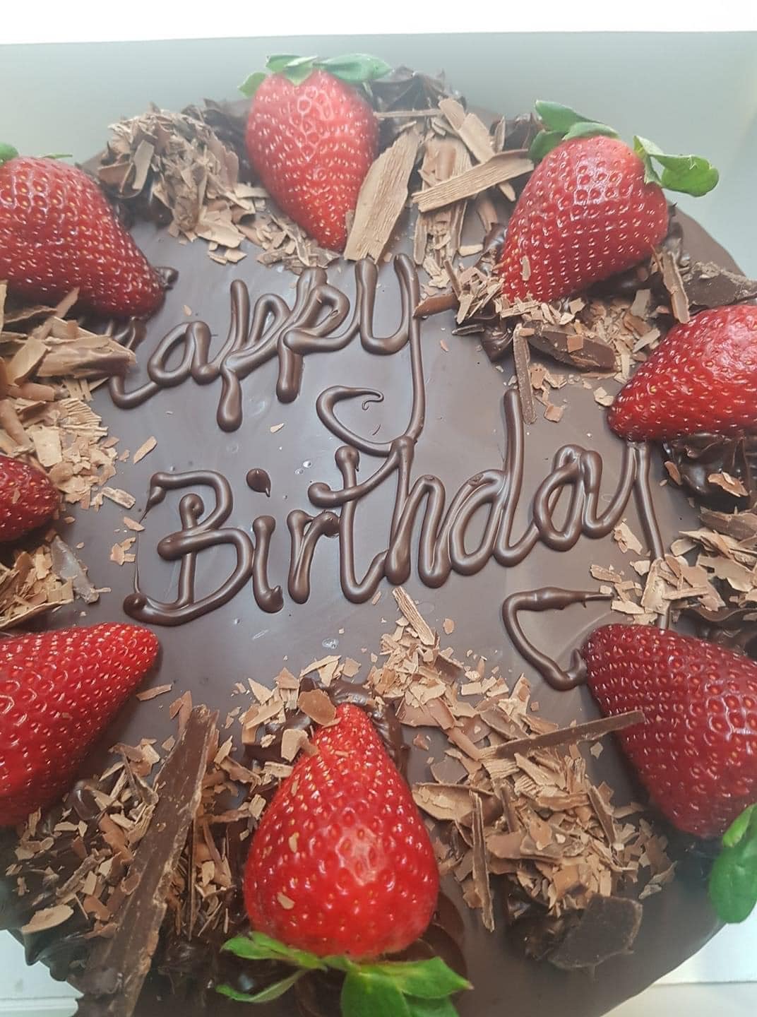 CHOCOLATE & STRAWBERRY GATEAU